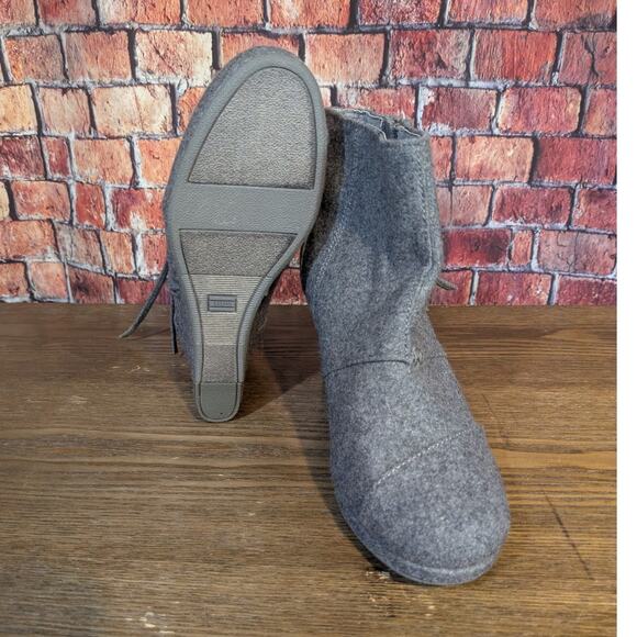 TOMS Desert Wedge Women's Dark Gray Wedge Boots Zip  Size 8 - Picture 4 of 8